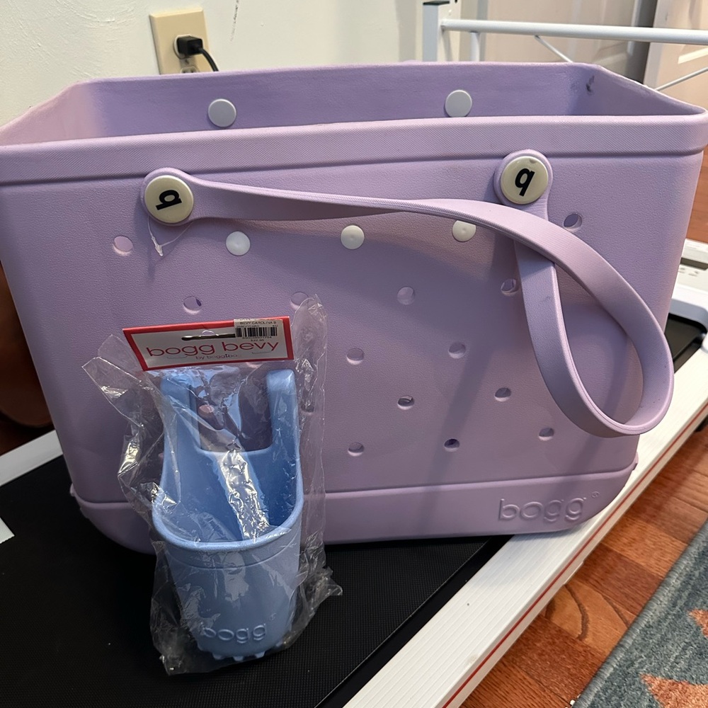 BOGG BAG Large Lavender Tote with Sky Blue Holder